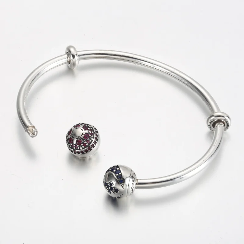 (imagem para) Pulseira Aberta Pandora Moments Star Wars™ Lado da Luz e Lado Sombrio com Logoti - Visualizar 4