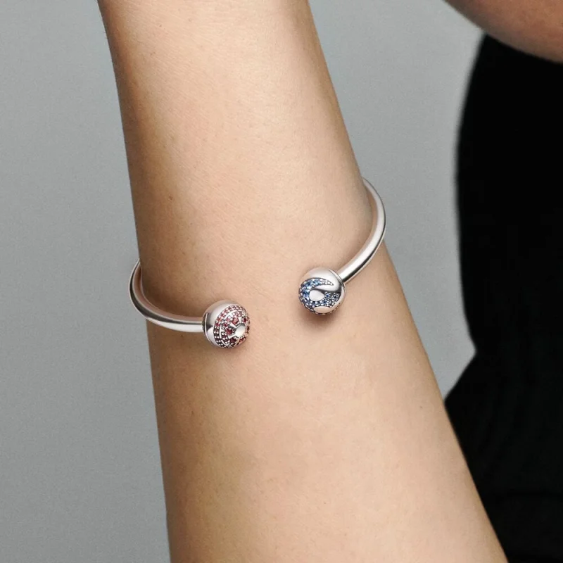 (imagem para) Pulseira Aberta Pandora Moments Star Wars™ Lado da Luz e Lado Sombrio com Logoti - Visualizar 6