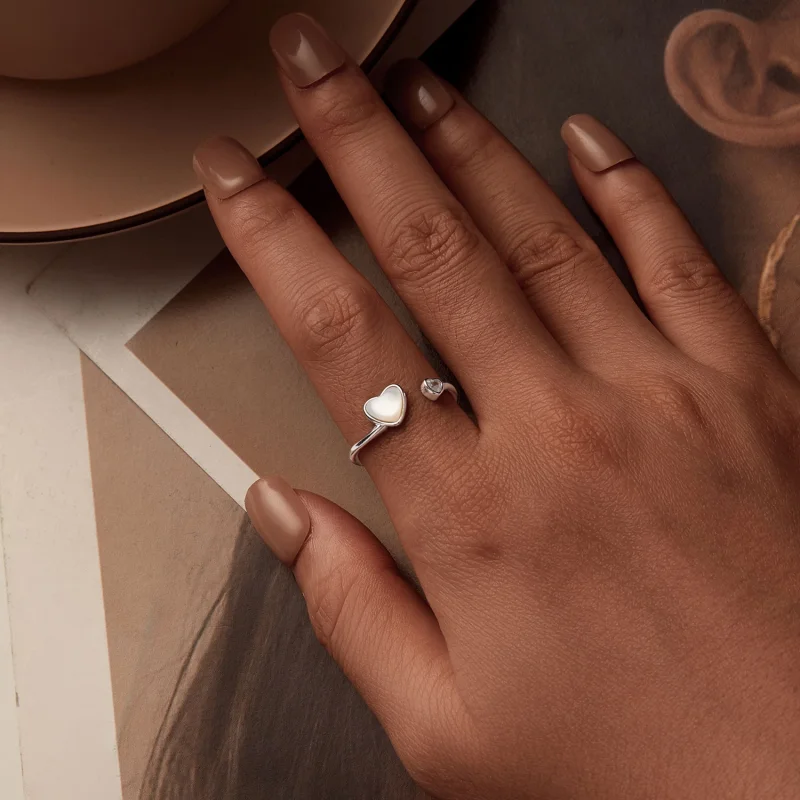 (imagem para) Anel Aberto Pandora Style Heart-Beating com Concha Branca - BSR520-E - Visualizar 6