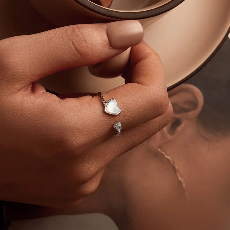 (imagem para) Anel Aberto Pandora Style Heart-Beating com Concha Branca - BSR520-E - Visualizar 7