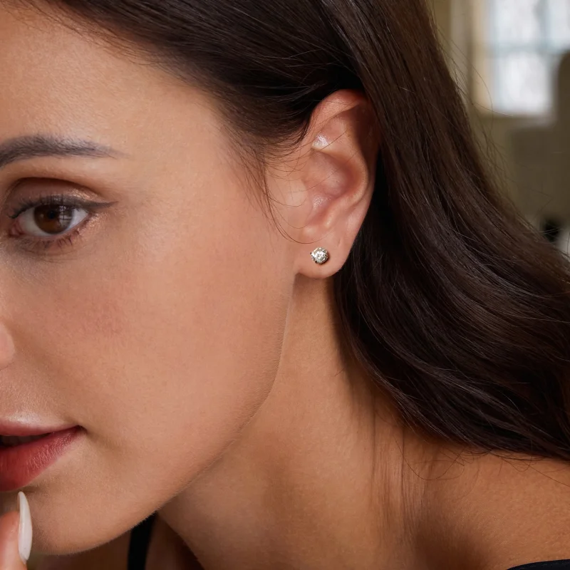 (imagem para) Brincos de Argola com Rosca e Padrão de Moissanite Estilo PANDORA (Dois Certific - Visualizar 7