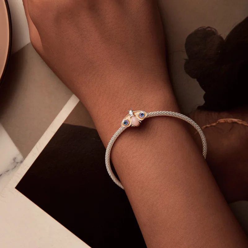 (imagem para) Charm PANDORA Estilo Borboleta Voadora Luminescente - SCC2733 - Visualizar 2