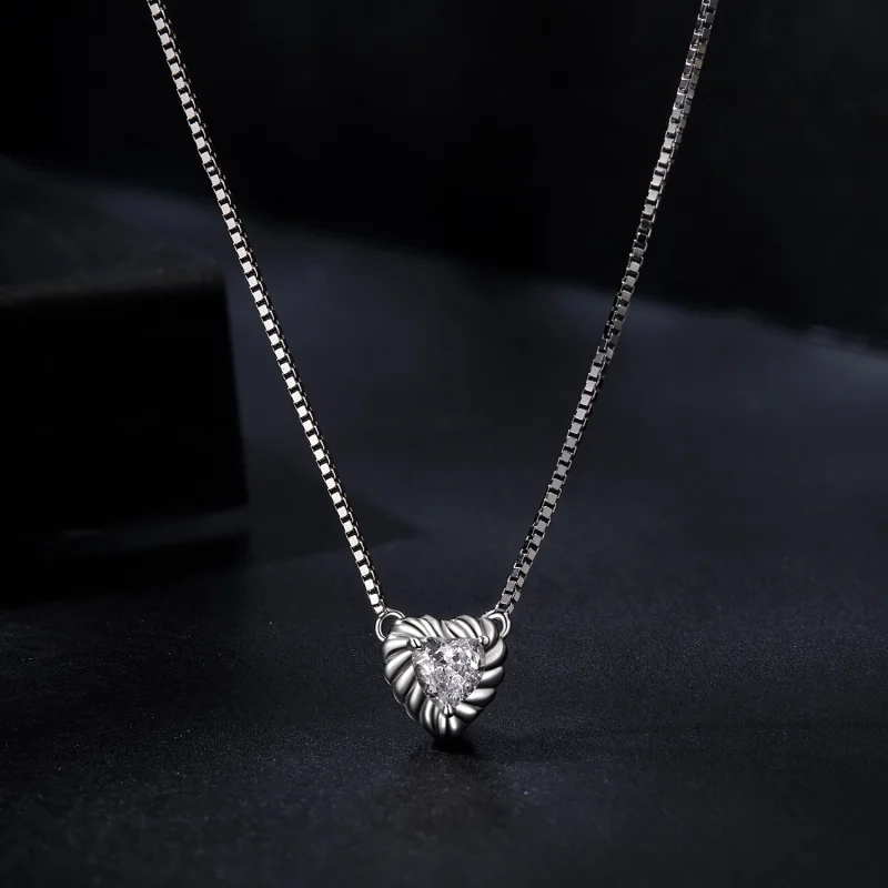 (imagem para) Colar de Clavícula com Moissanite em Formato de Coração Estilo PANDORA (Um Certi - Visualizar 3