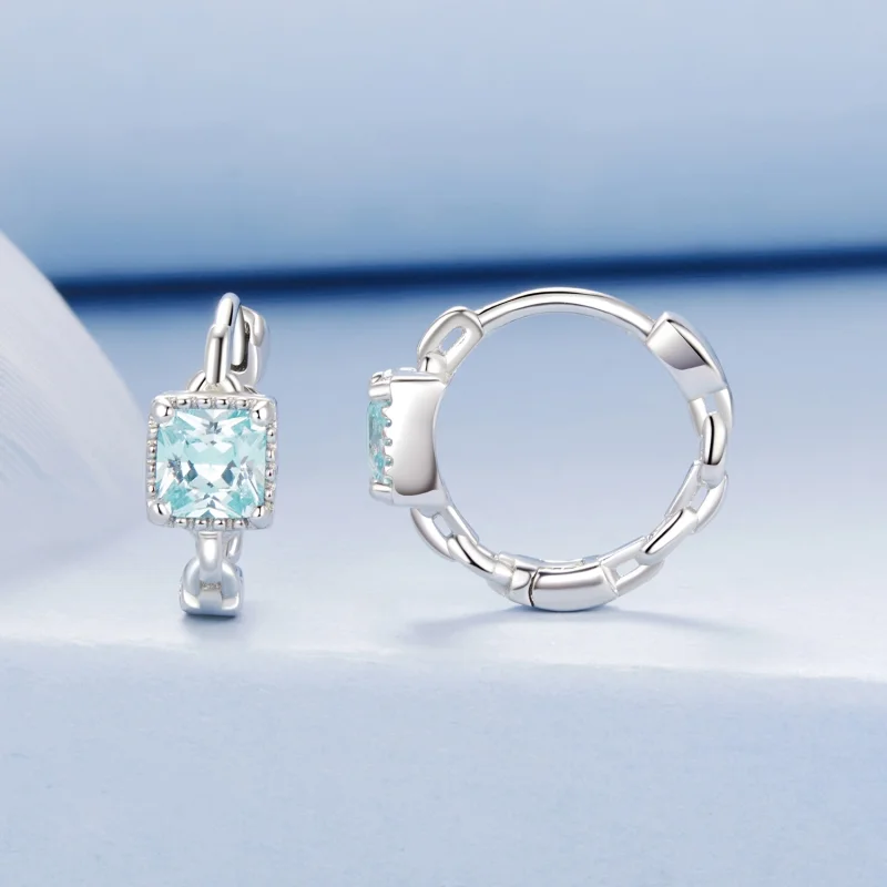 (imagem para) Brincos Quadrados Princesa Azul Marinho PANDORA - BSE1100 - Visualizar 2