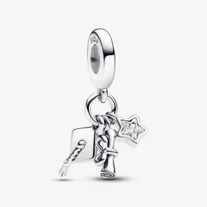 (imagem para) Charm Triplo de Formatura Pandora 2024 - 793240C01