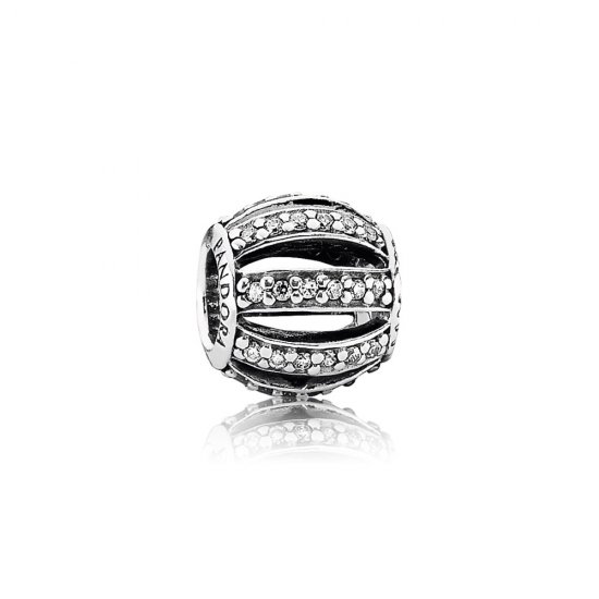 Charm PANDORA de Prata Vazado Pavê - 791115CZ  Clique na imagem para fechar