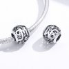 Charm Flores com orifícios, letra M estilo Pandora - SCC1444-M