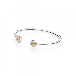 Bracelete PANDORA Signature com Ouro - 596274CZ Bracelete PANDORA Signature com Ouro - 596274CZ