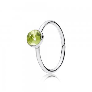 Anel PANDORA Gota De Peridoto - Agosto Anel PANDORA Gota De Peridoto - Agosto