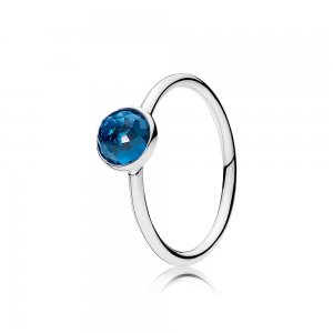 Anel PANDORA Gota de Cristal Azul Topázio - Dezembro - 191012NLB Anel PANDORA Gota de Cristal Azul Topázio - Dezembro - 191012NLB