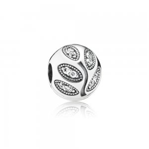 Clip PANDORA Delicada Folha Encantada - 791416CZ Clip PANDORA Delicada Folha Encantada - 791416CZ