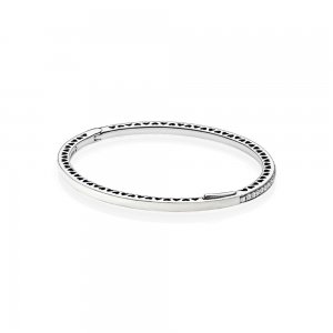 Bracelete PANDORA Rígido Corações Radiantes Perolados - 590537EN23