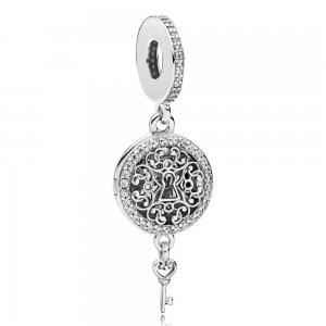 Pingente PANDORA Chave do Mundo Real - 797660CZ Pingente PANDORA Chave do Mundo Real - 797660CZ