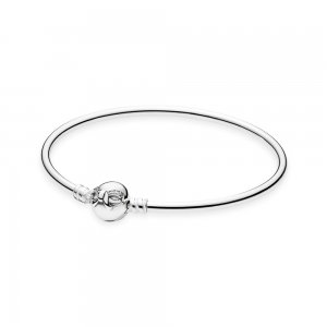 Bracelete Rígido PANDORA Edição Especial de Natal Bracelete Rígido PANDORA Edição Especial de Natal