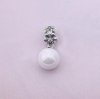 Charm PANDORA de Prata Flor de Violeta com Pendente de Pérola - 790858P