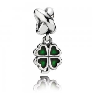 Charm PANDORA de Prata Esmaltado Trevo de 4 Folhas - 790572EN25 Charm PANDORA de Prata Esmaltado Trevo de 4 Folhas - 790572EN25