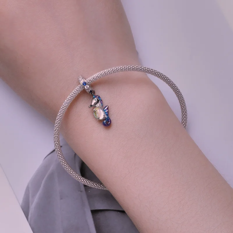 (imagem para) Charm de Pingente de Cavalo-Marinho Estilo Pandora - BSC850 - Visualizar 5