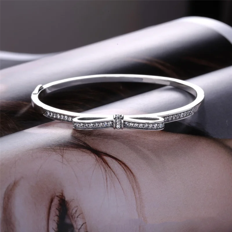 (imagem para) Bracelete PANDORA Rígido Laço Brilhante - 590536CZ - Visualizar 3