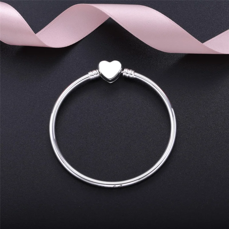 (imagem para) Bracelete Rígido PANDORA de Prata de Lei com fecho de coração e zircônias - Visualizar 3