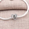 Charm PANDORA "Livre Estou" - 791596