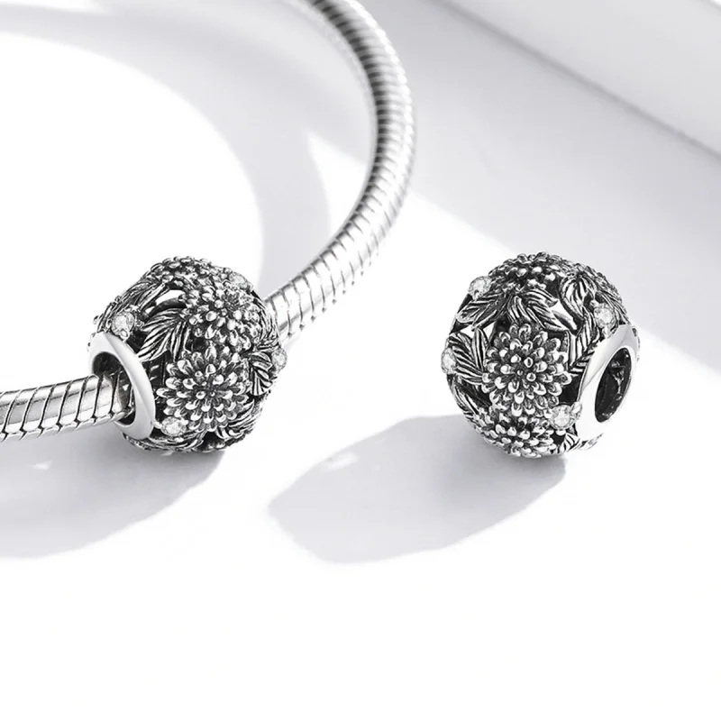 (imagem para) Pandora Style Embossed Flowers Charm - SCC2097 - Visualizar 4