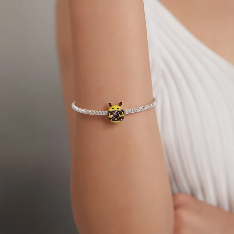 (imagem para) Pandora Style Little Bee Donuts Charm - SCC1878 - Visualizar 5