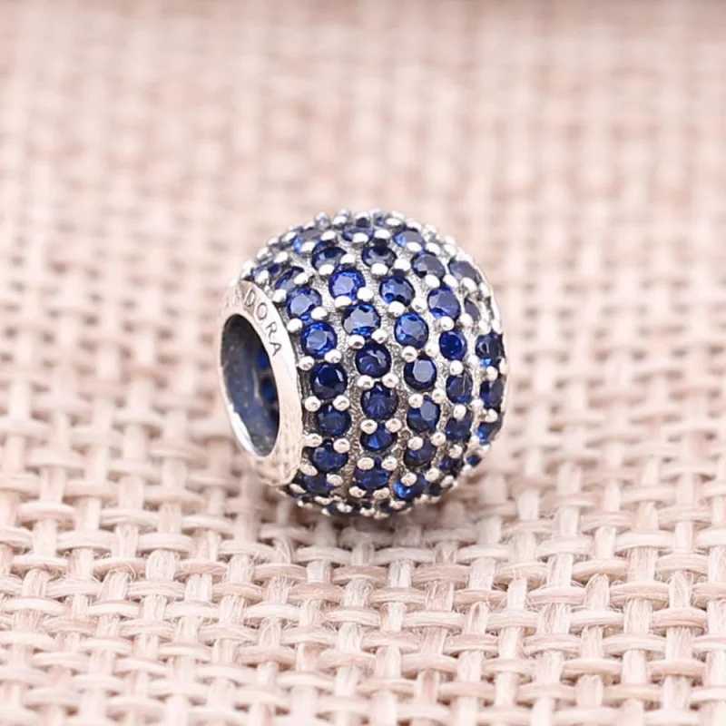 (imagem para) Charm PANDORA de Prata e Pavê de Zircônias Azul - 791051NCB - Visualizar 2