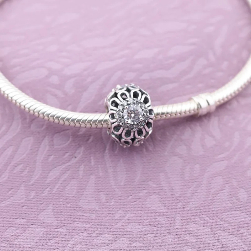 (imagem para) Charm PANDORA de Prata Vazado Brilho Floral - 791260CZ - Visualizar 2
