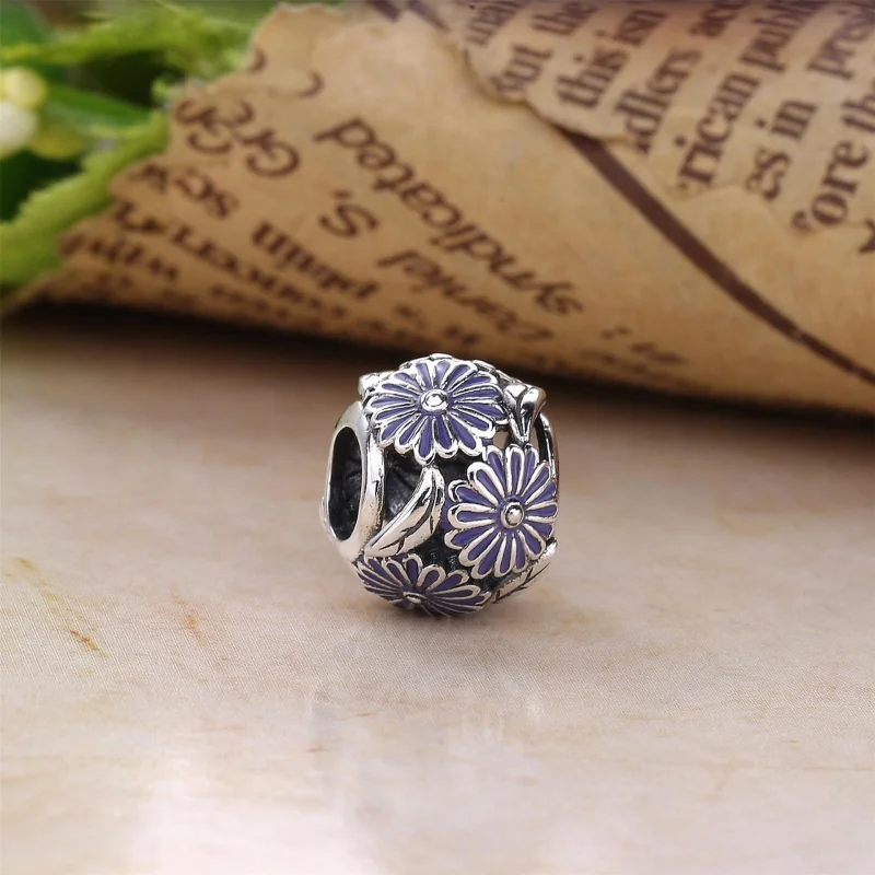 (imagem para) Charm PANDORA Flor de Margarida Lilás - 791487EN66 - Visualizar 3