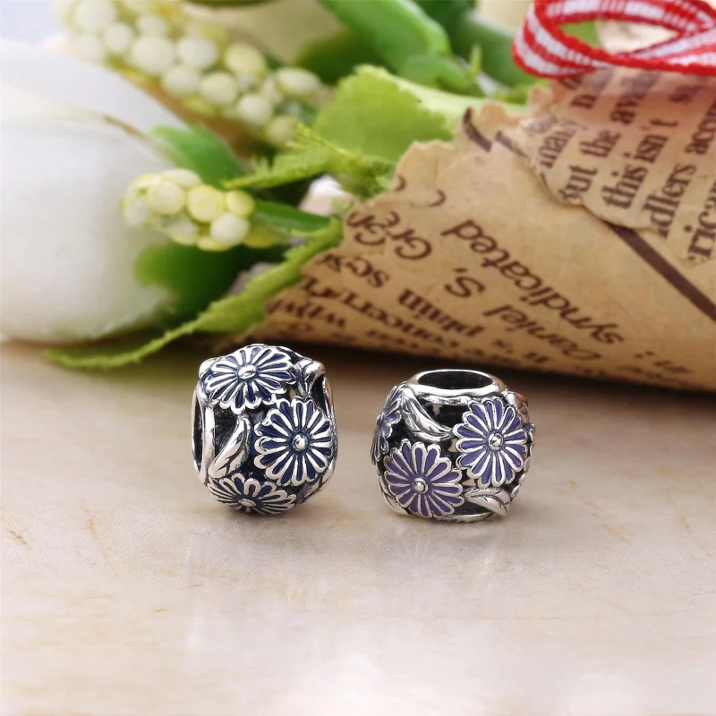 (imagem para) Charm PANDORA Flor de Margarida Lilás - 791487EN66 - Visualizar 5