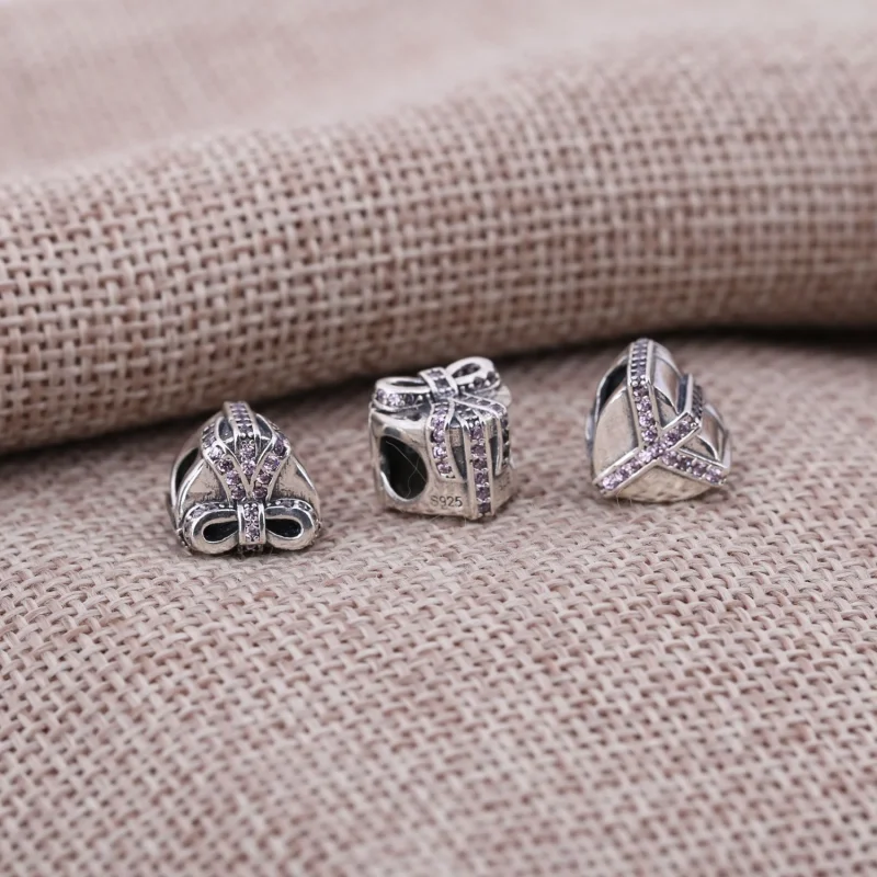 (imagem para) Charm PANDORA Presente de Coração - 791423PCZ - Visualizar 2