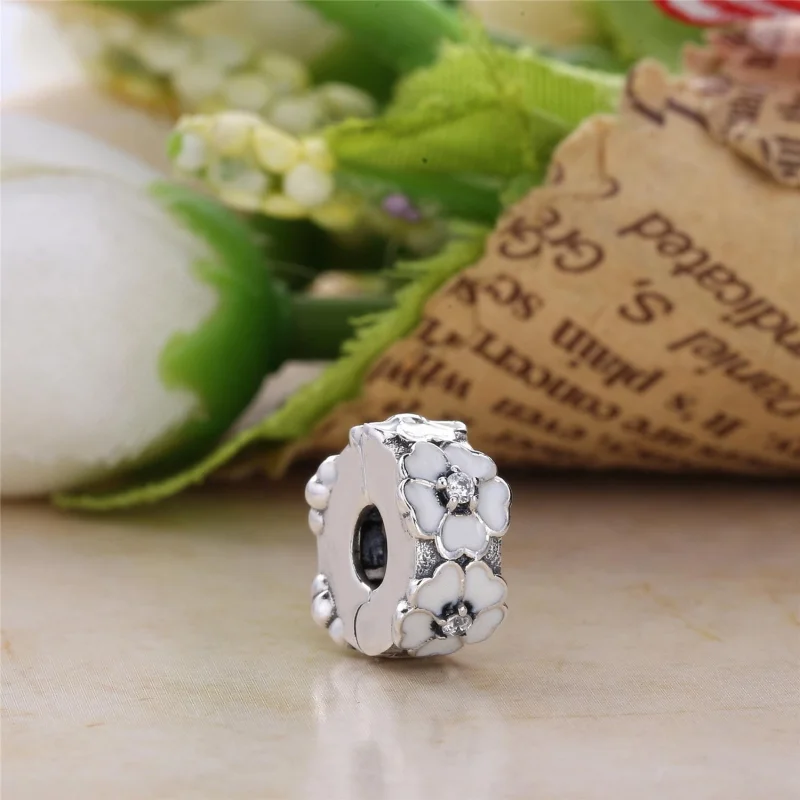 (imagem para) Clipe PANDORA Primrose Flor da Amizade - 791823EN68 - Visualizar 6