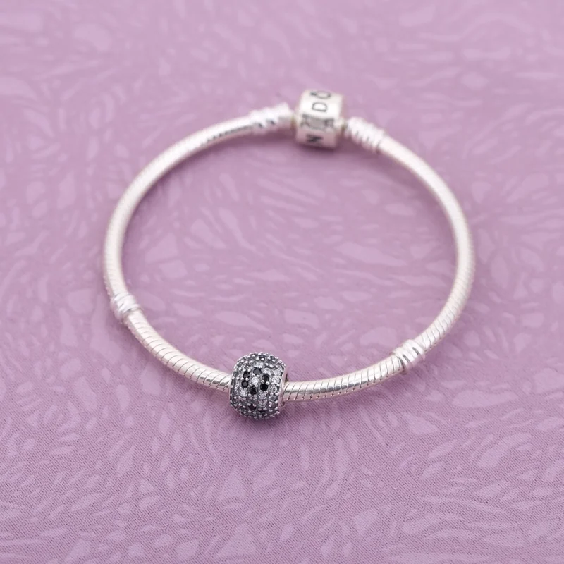 (imagem para) Charm PANDORA de Prata Pavê Flor de Cerejeira Preta - 791170NCK - Visualizar 2