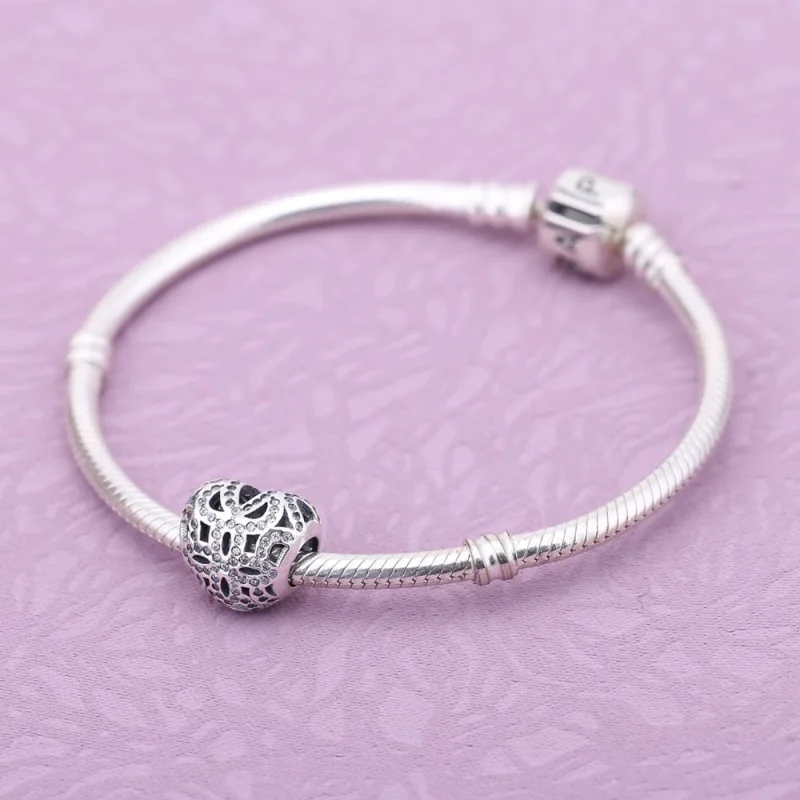 (imagem para) Charm PANDORA de Prata Pavê Laço de Renda - 791284CZ - Visualizar 2