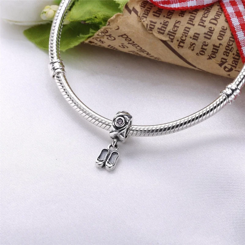(imagem para) Charm PANDORA de Prata Pendente Sapatilhas de Balé - 790520PCZ - Visualizar 3