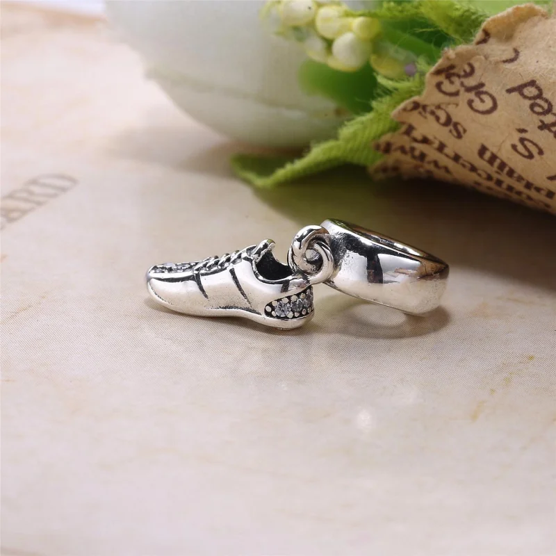 (imagem para) Pingente PANDORA Tênis de Corrida - 792063CZ - Visualizar 2