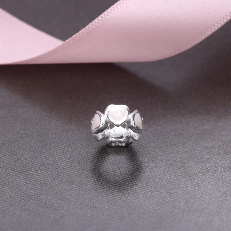 (imagem para) Separador PANDORA de coração em prata de lei com esmalte prata brilhante - Visualizar 3