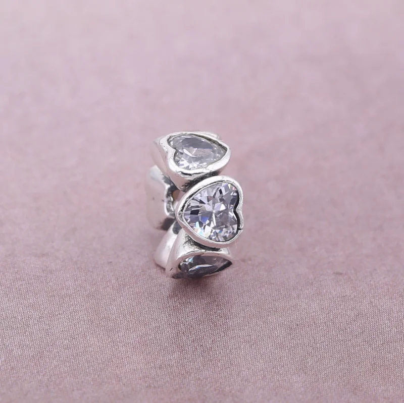 (imagem para) Separador PANDORA de Prata Corações de Zircônias - 791252CZ - Visualizar 2