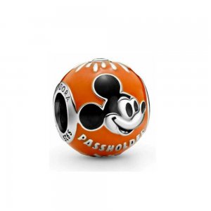 Charm Disney, Passholder de parques Pandora - 799262C01 Charm Disney, Passholder de parques Pandora - 799262C01