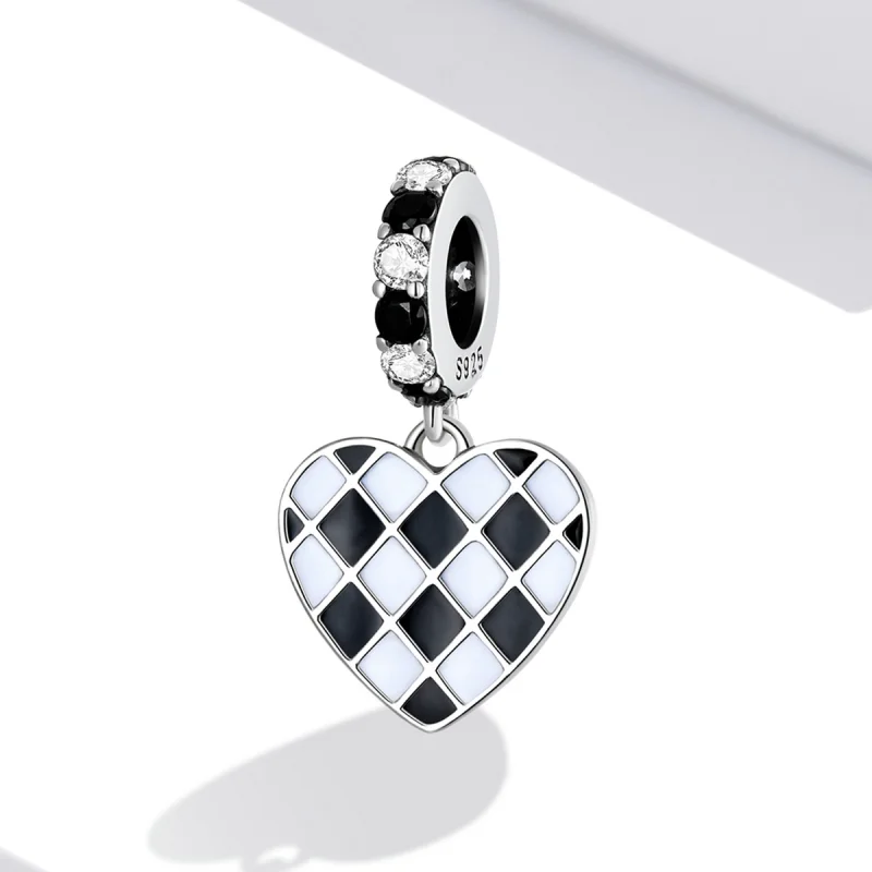 (imagem para) Pandora Style Black and White Grid Love Dangle - SCC2178 - Visualizar 2