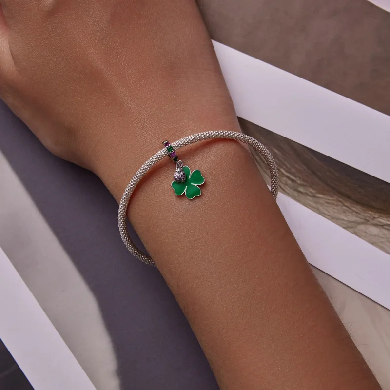 (imagem para) Pandora Style Ladybug Clover Dangle - SCC2187 - Visualizar 5