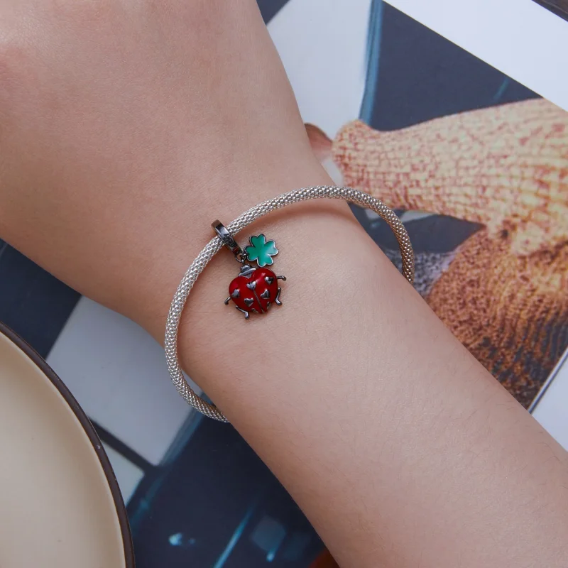(imagem para) Pandora Style Ladybug Dangle - SCC2411 - Visualizar 5