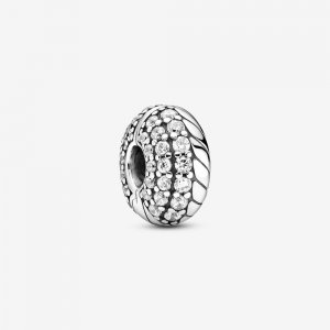 Charm com Clip de Padrão em Trama em Pavé Pandora - 799089C01 Charm com Clip de Padrão em Trama em Pavé Pandora - 799089C01