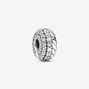 Charm com Clip de Padrão em Trama em Pavé Pandora - 799089C01 Charm com Clip de Padrão em Trama em Pavé Pandora - 799089C01