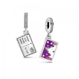 Charm Pendente Disney, Parks Exclusive Wish You Were Here Disneyland Paris Pandora - 798783C01 Charm Pendente Disney, Parks Exclusive Wish You Were Here Disneyland Paris Pandora - 798783C01