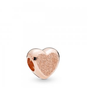 Charm Coração de Brilho Fosco Pandora Rosa - 787881