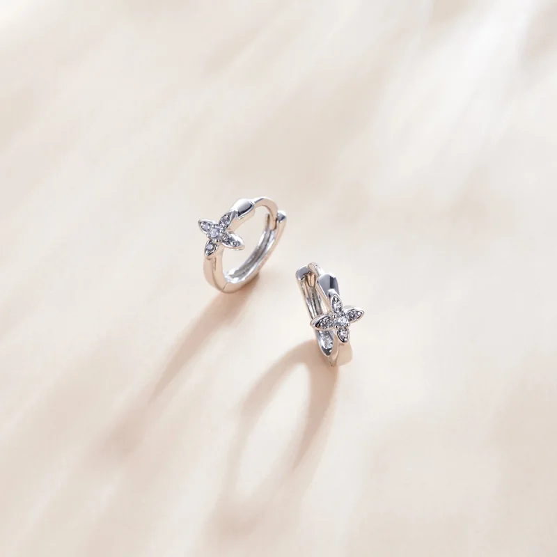 (imagem para) Pandora Style Sparkle Flower Hoop Earrings - SCE1043 - Visualizar 2