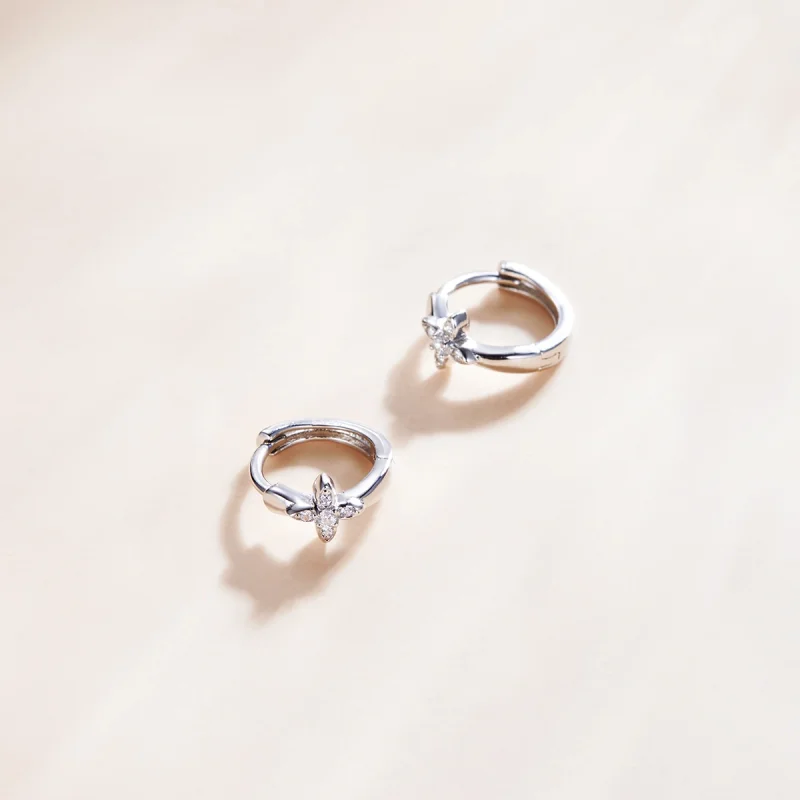 (imagem para) Pandora Style Sparkle Flower Hoop Earrings - SCE1043 - Visualizar 4