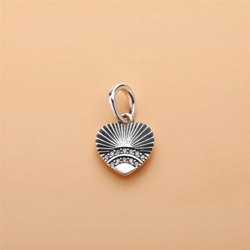 (imagem para) Charm Pendente PANDORA Concha do Amor - 397286CZ - Visualizar 2