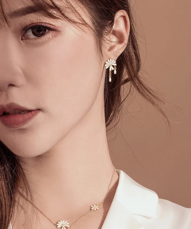 (imagem para) Pandora Style Daisy Stud Earrings - BSE159 - Visualizar 5